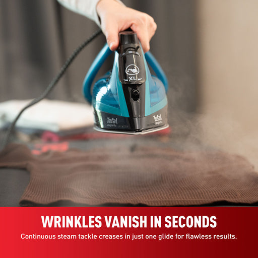 Tefal Ultraglide+ Steam Iron FV5847